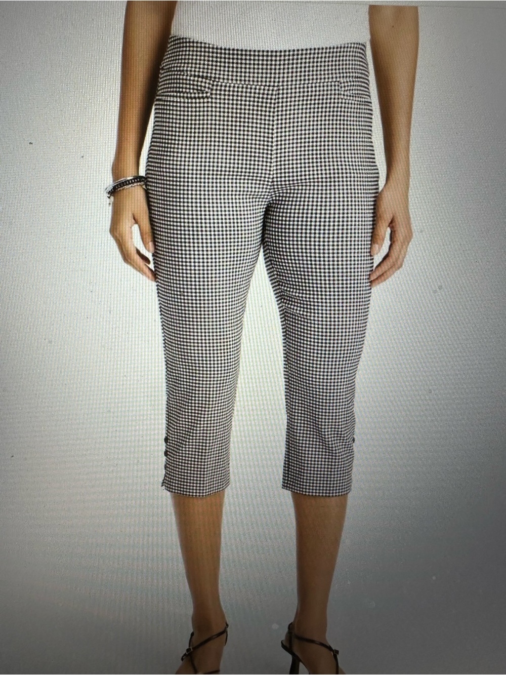 Chico's Black & White Gingham Pull-On Capri Pants